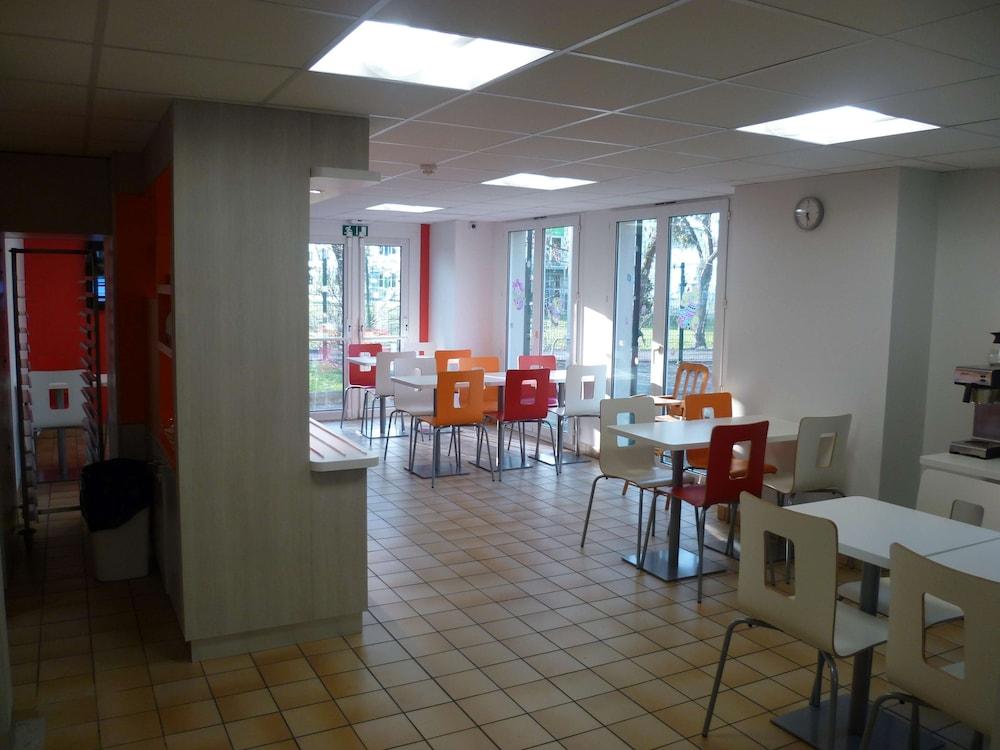 Premiere Classe Strasbourg Sud - Illkirch Экстерьер фото